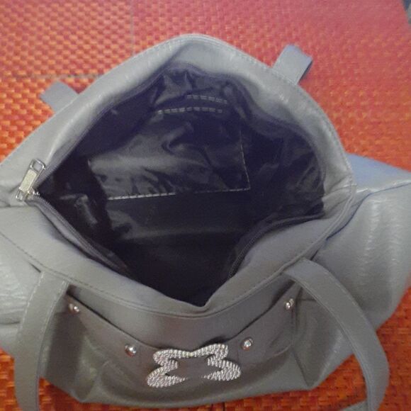 New Gray Tote Purse With Silver Embellishments Women's NWT - Picture 4 of 4